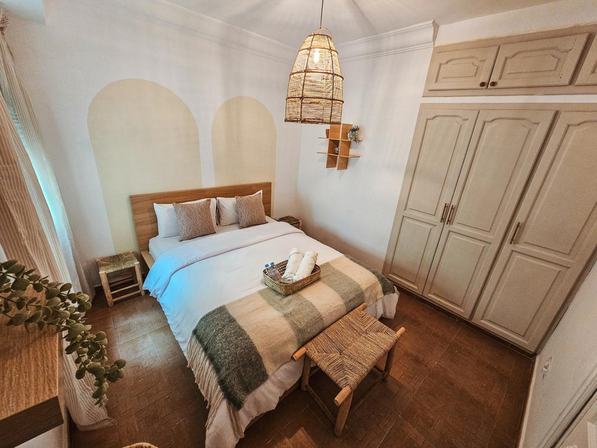 Boulevard - Stylish & Elegant Sea View - Amazing Location *